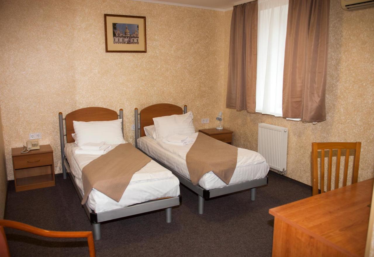 Hotel Express Корпус 2 Kiev Bagian luar foto