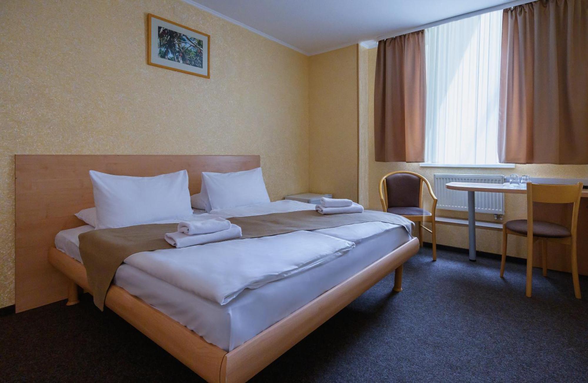 Hotel Express Корпус 2 Kiev Bagian luar foto