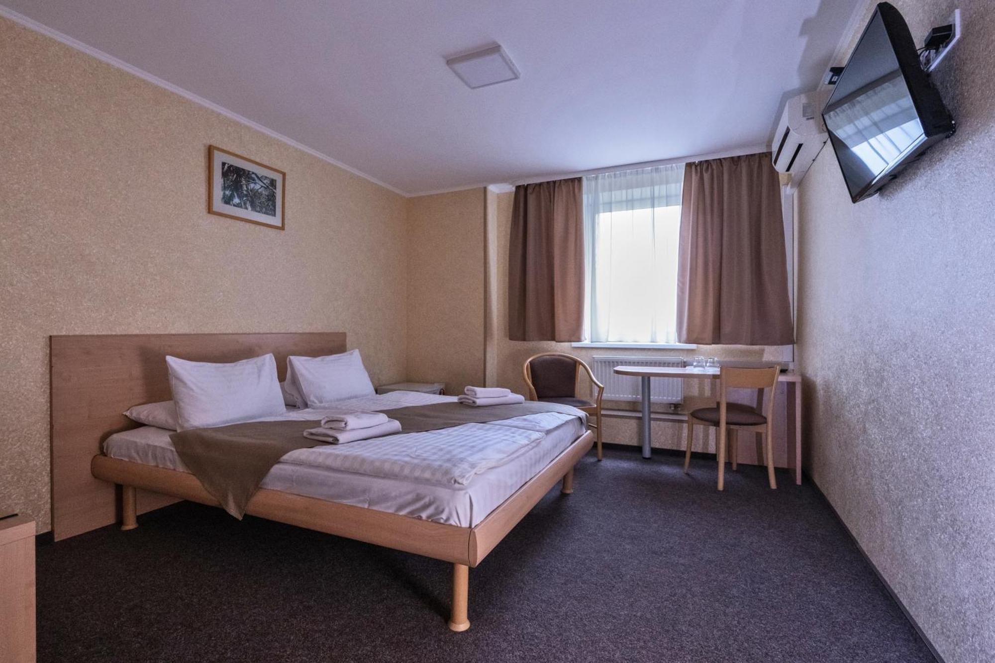 Hotel Express Корпус 2 Kiev Bagian luar foto