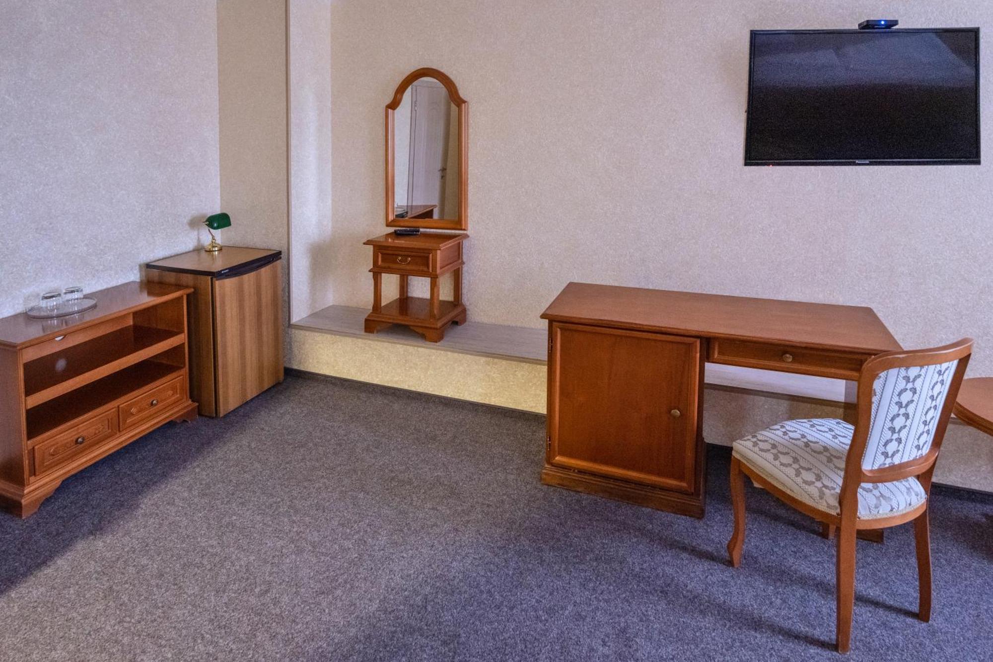 Hotel Express Корпус 2 Kiev Bagian luar foto