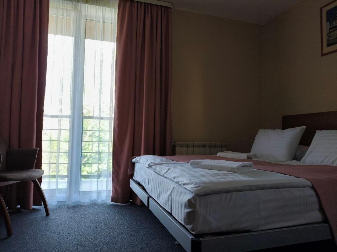 Hotel Express Корпус 2 Kiev Bagian luar foto