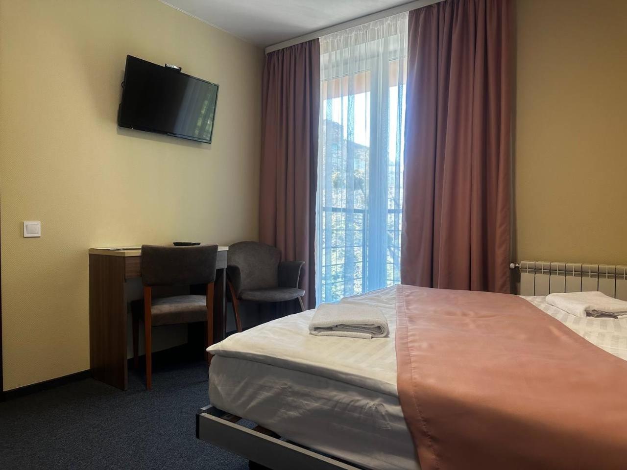 Hotel Express Корпус 2 Kiev Bagian luar foto
