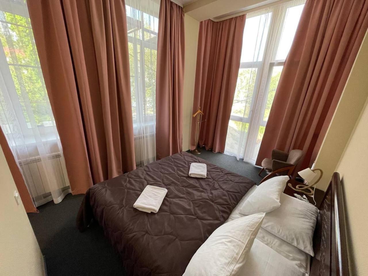 Hotel Express Корпус 2 Kiev Bagian luar foto